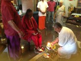 Devotee padha Pooja to Swamy Jee (1)